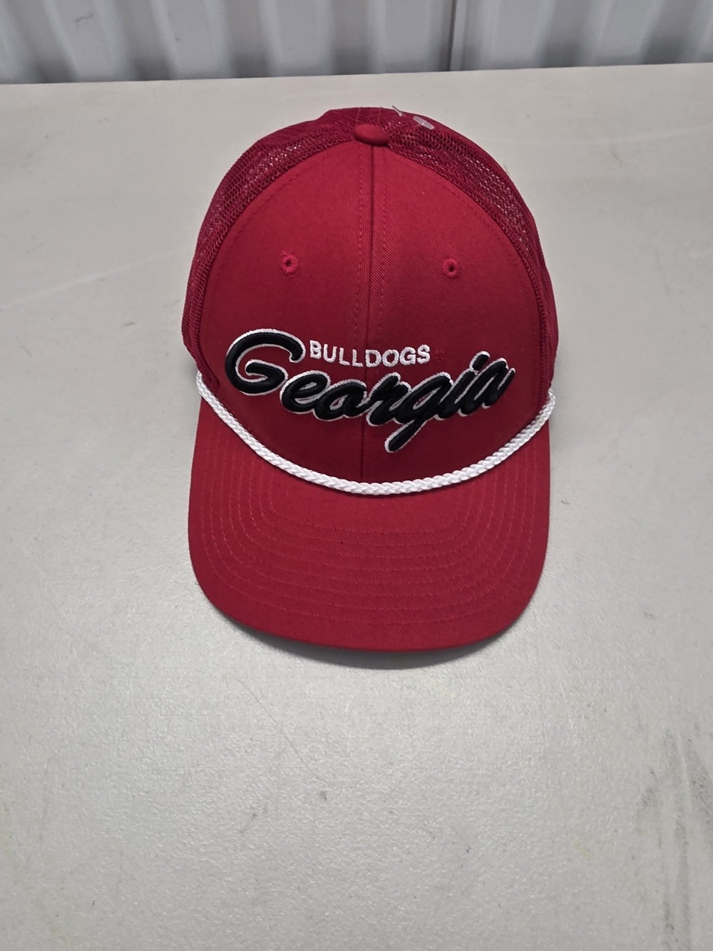 Georgia Bulldogs Mens Red Fan Favorite Trucker Hat Mesh Snapback OSFA Hat Cap